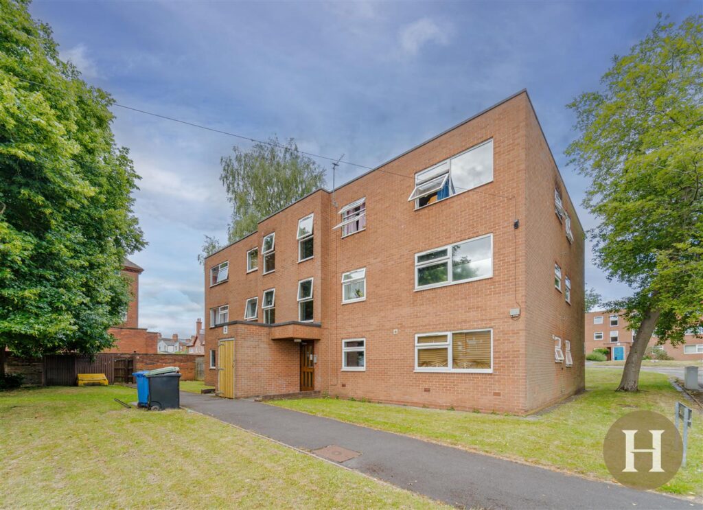 Chad Valley Close, Harborne, Birmingham, B17