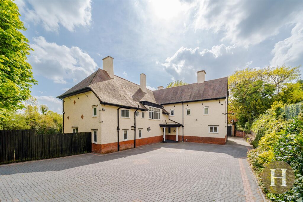 Meadow Road, Harborne, Birmingham, B17