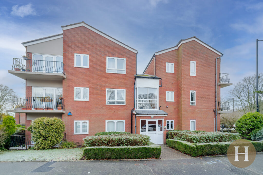 Harborne Park Road, Yewdale, B17
