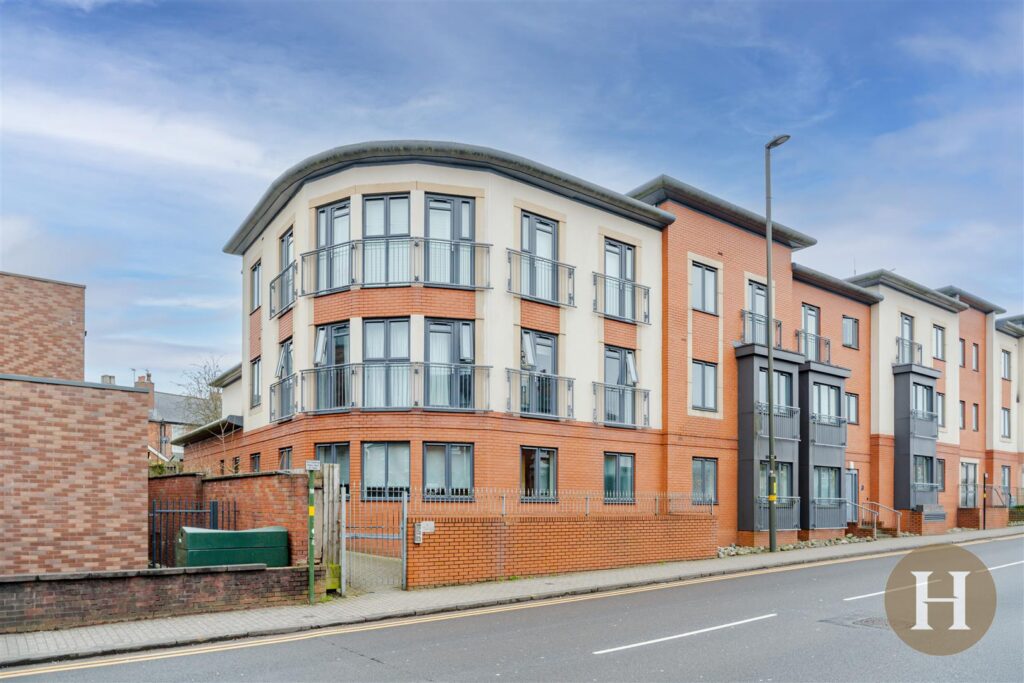 Harborne Central, High Street, Harborne, Birmingham, B17