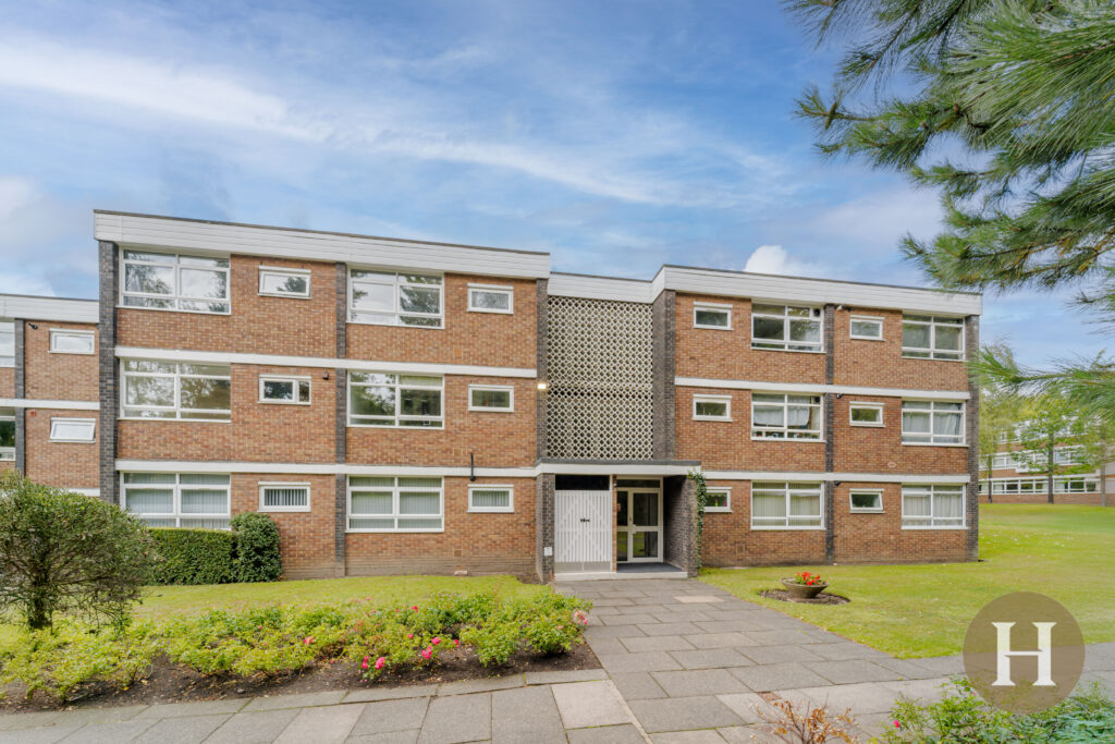 Augustus Road, Woodbourne Augustus Road, B15