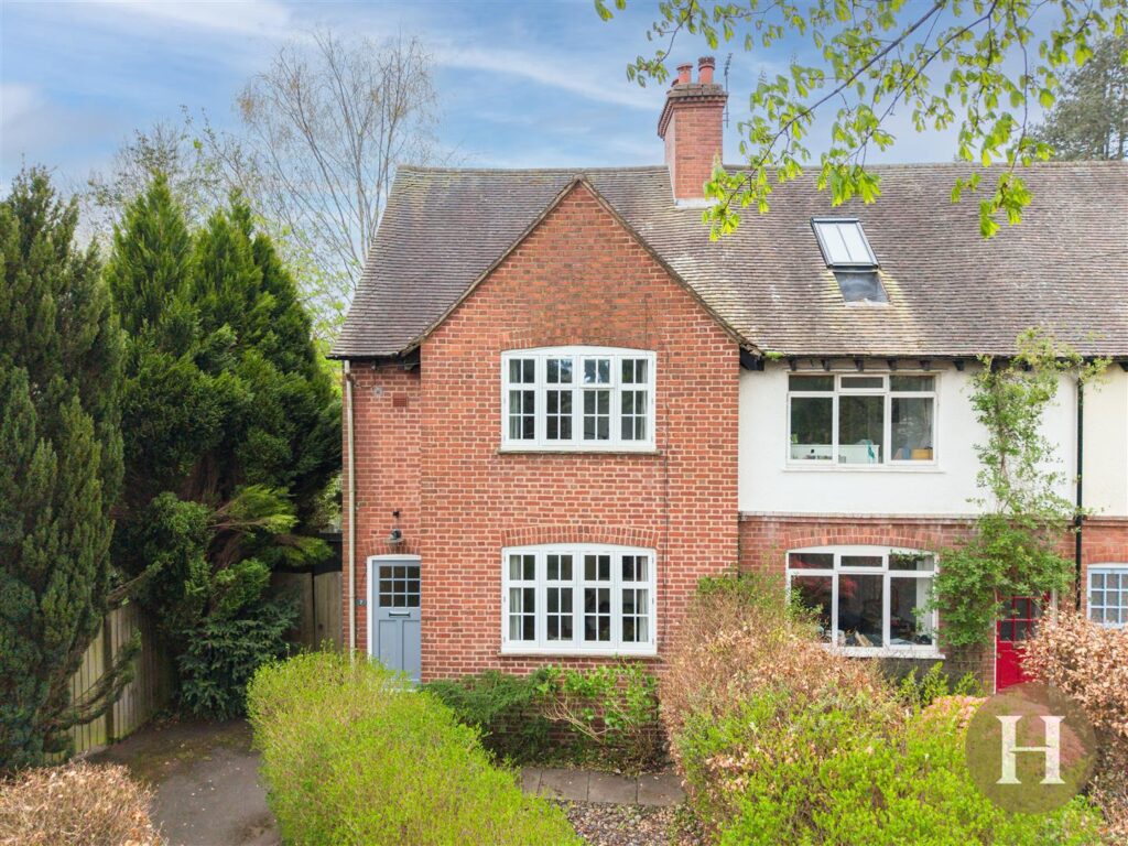 West Pathway, Harborne, Birmingham, B17