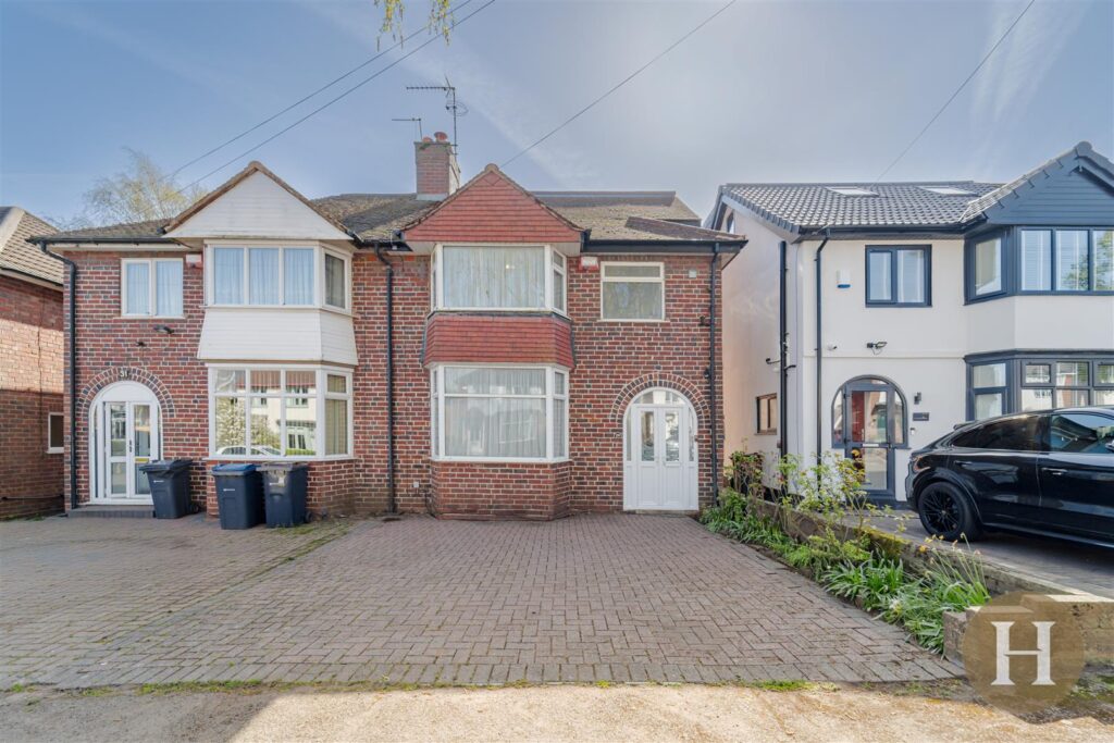 Wentworth Park Avenue, Harborne, Birmingham, B17
