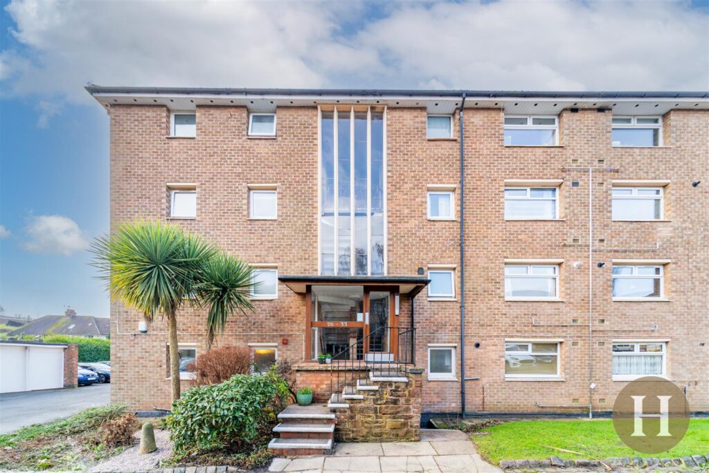 Lordswood Road, Birmingham, B17