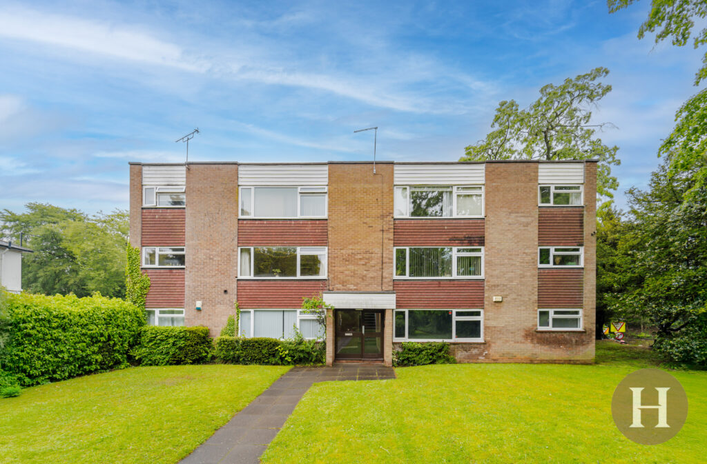 Augustus Court, Augustus Road, B15