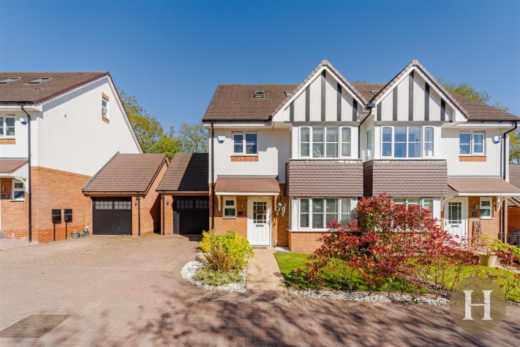 Fairways, Birmingham, B17